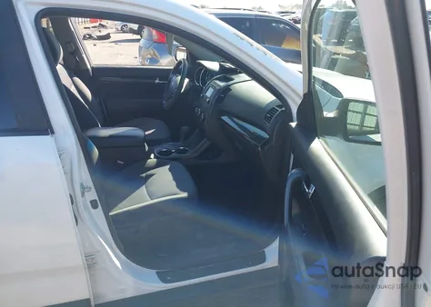 2013 Kia Sorento Lx from USA, damaged, VIN 5XYKT4A68DG418445